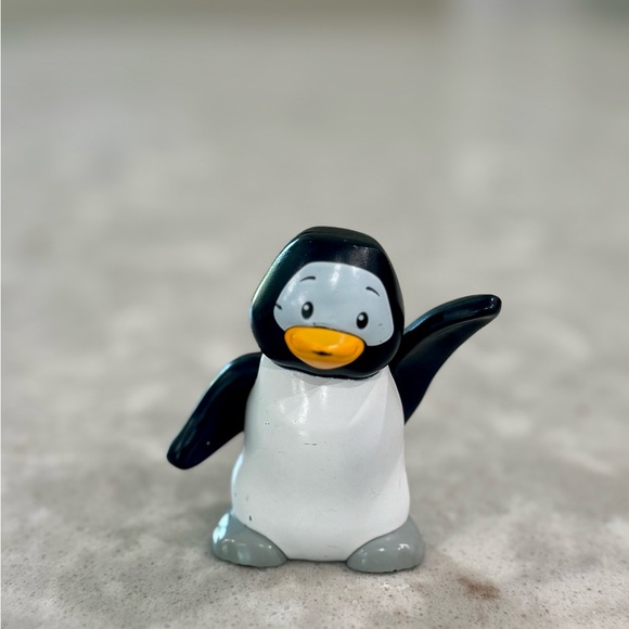Little People Penguin Newer Style - Picture 1 of 5
